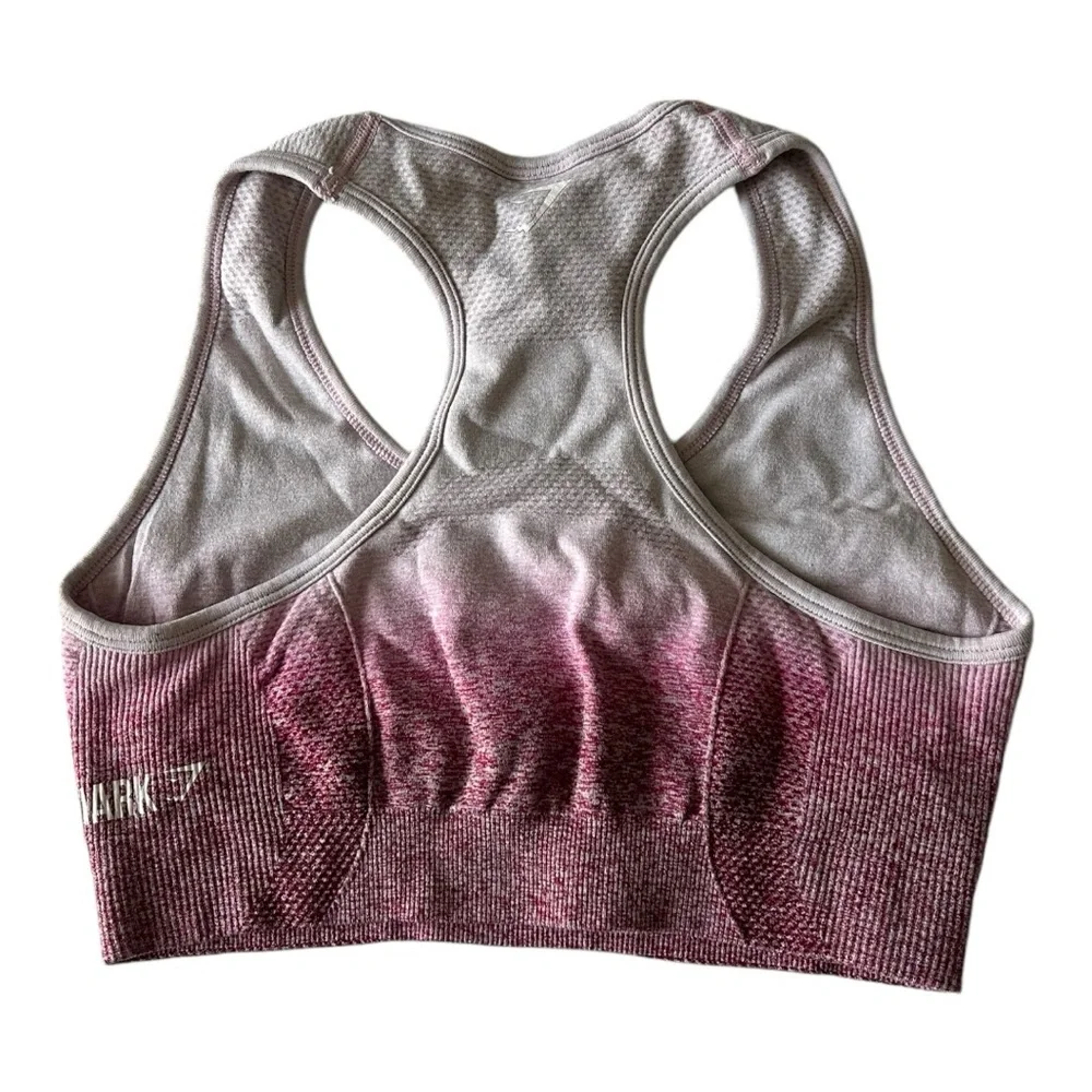 Gymshark Adapt Seamless Pink Ombré Sports Bra - Extra Small - Picture 2 of 3